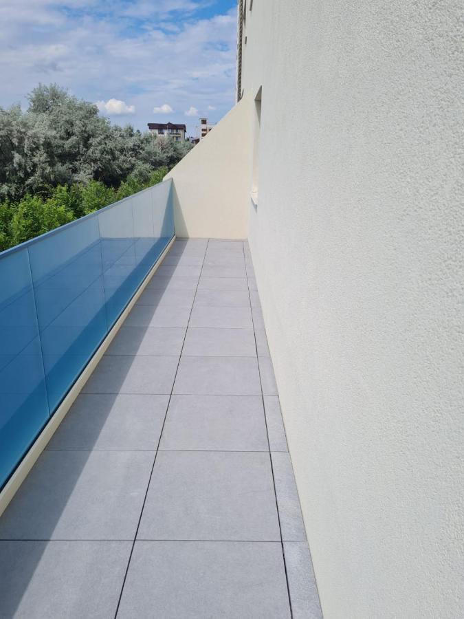 Matteo 2 Apartments Marina Surf Residence, Mamaia Nord - Navodari,1 Vedere Frontala,2 Cu Vedere Laterala La Mare Buitenkant foto