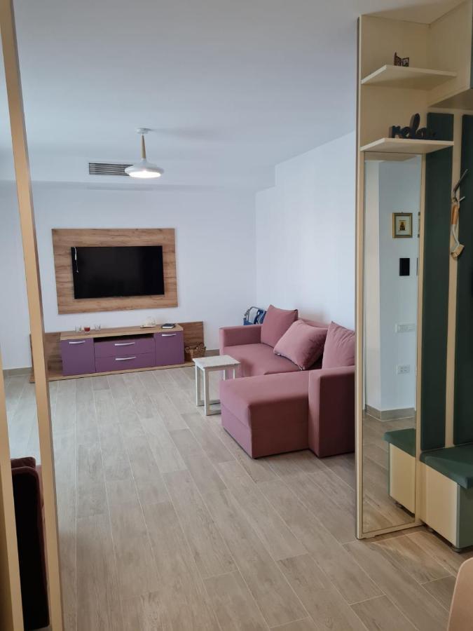 Matteo 2 Apartments Marina Surf Residence, Mamaia Nord - Navodari,1 Vedere Frontala,2 Cu Vedere Laterala La Mare Buitenkant foto