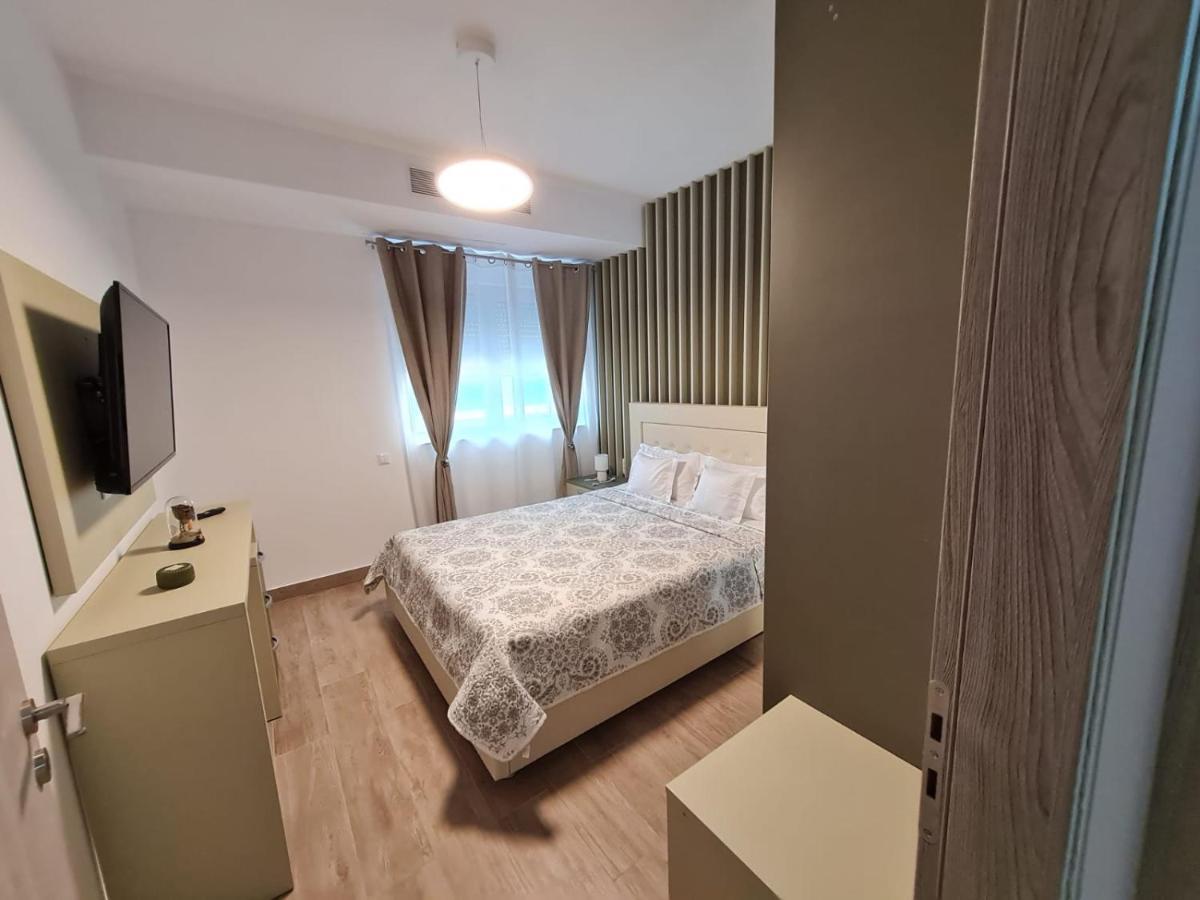 Matteo 2 Apartments Marina Surf Residence, Mamaia Nord - Navodari,1 Vedere Frontala,2 Cu Vedere Laterala La Mare Buitenkant foto