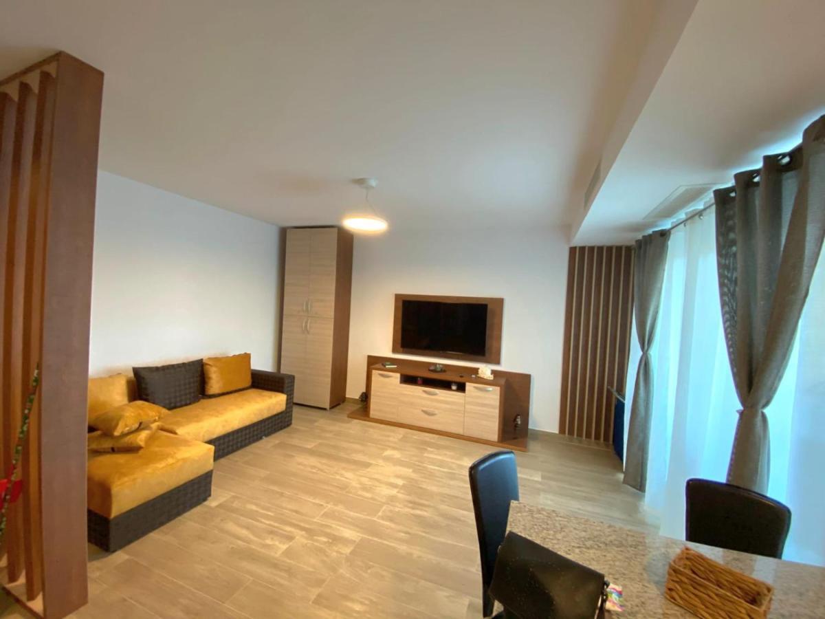 Matteo 2 Apartments Marina Surf Residence, Mamaia Nord - Navodari,1 Vedere Frontala,2 Cu Vedere Laterala La Mare Buitenkant foto